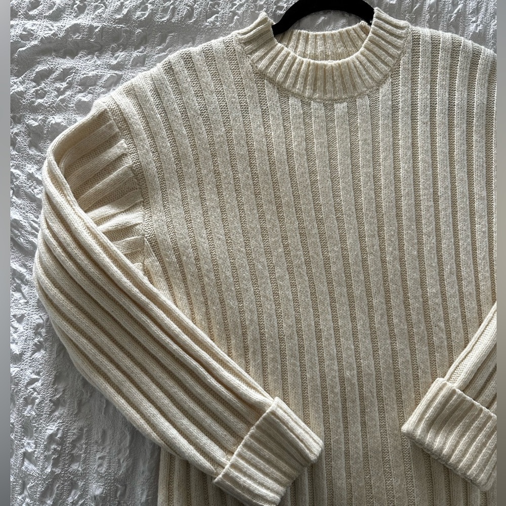 H&M White Ribbed Sweater Dress